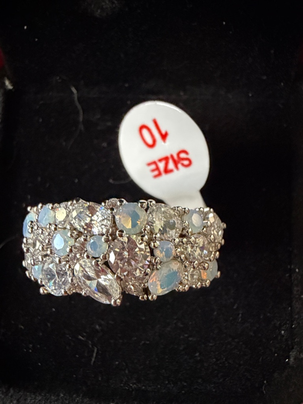 Opalescent Crystal Cluster Ring - White/Silver